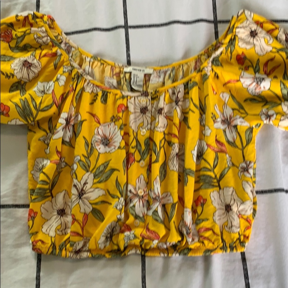 Short sleeve Crop top